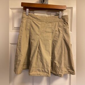 Banana Republic Beige Skirt with full lining size 4